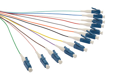 Produkt Pigtail  9/125 LCpc SM OS1 1,5m, opakowanie 12szt - kolory SXPI-LC-PC-OS1-1,5M-12PCK - Solarix - Pigtaile