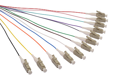 Produkt Pigtail  9/125 LCpc SM OS1 1,5m, opakowanie 12szt - kolory SXPI-LC-PC-OS1-1,5M-12PCK - Solarix - Pigtaile