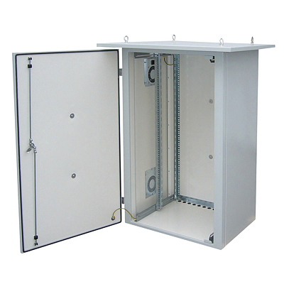Produkt Szafka termo izolowana LC-07, 15U 700 x 400, RAL 7035 wentylator w lewej ściance  LC-07-15U-74-25002-0L-G - Solarix - Zewnetrzna IP55 z izolacją